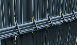 theGuard-frnce-strips-ANTHRACITE-ral7016-thermoplast